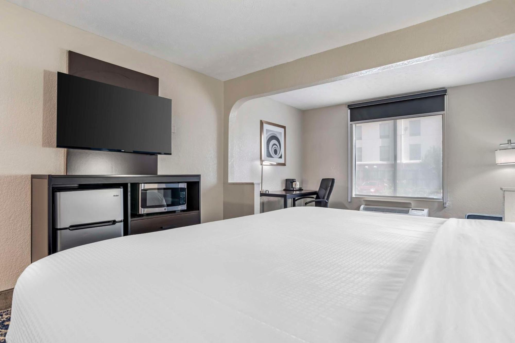 Best Western Canton Inn Εξωτερικό φωτογραφία